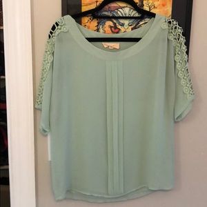 Boutique Blouse